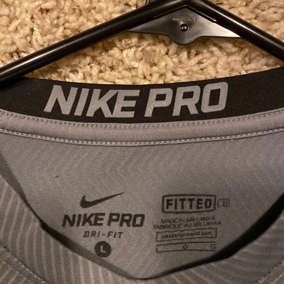 Nike Pro Dri-Fit grey Long Sleeve - Picture 3 of 5